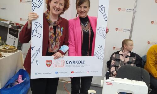 Targi edukacyjne 11-13 marca 2022 r., a na stoisku CWRKDIZ pokazy zawodów, doradztwo zawodowe, gry zawodoznawcze,  (25)