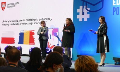 Targi edukacyjne 11-13 marca 2022 r., a na stoisku CWRKDIZ pokazy zawodów, doradztwo zawodowe, gry zawodoznawcze,  (17)